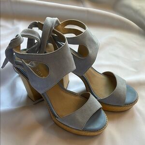 Very Volatile‎ Women's Ashlee Dress PlatformSandals